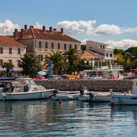 Apartment Lucija Biograd Na Moru Exteriör bild