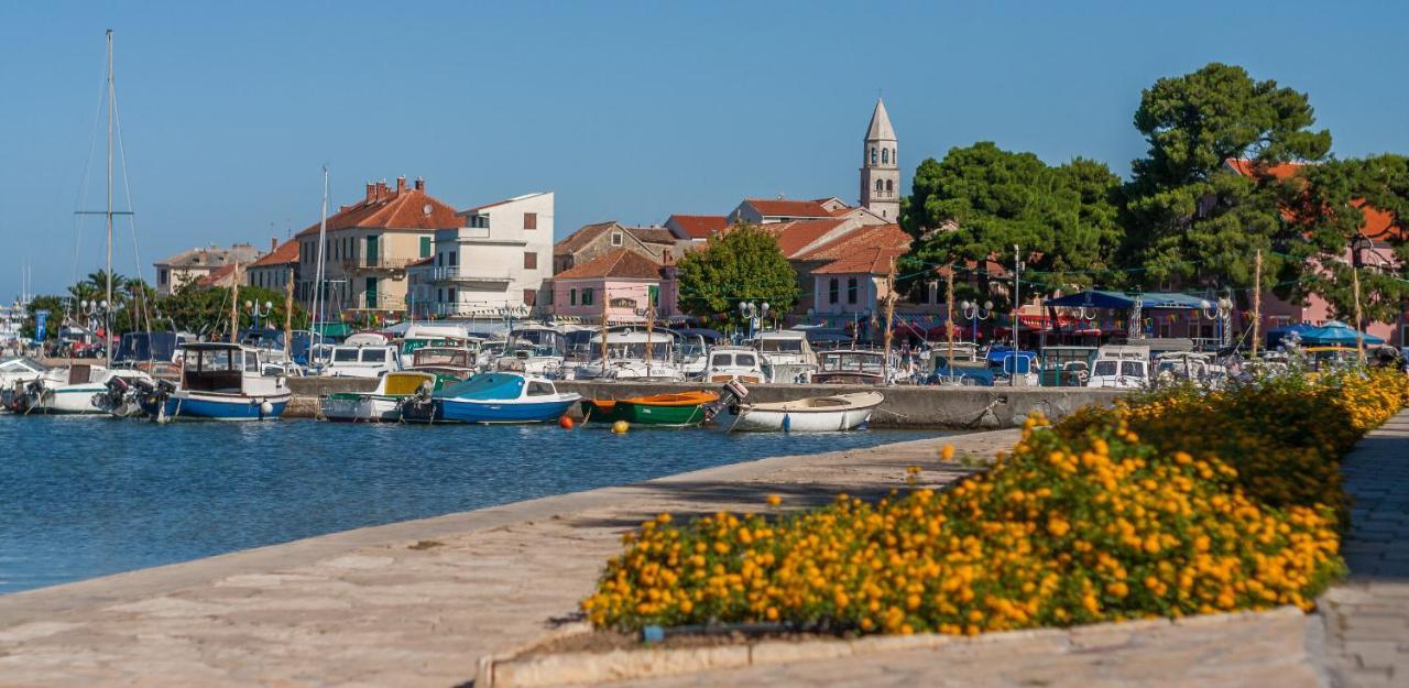 Apartment Lucija Biograd Na Moru Exteriör bild